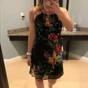 Old Navy black floral dress xs